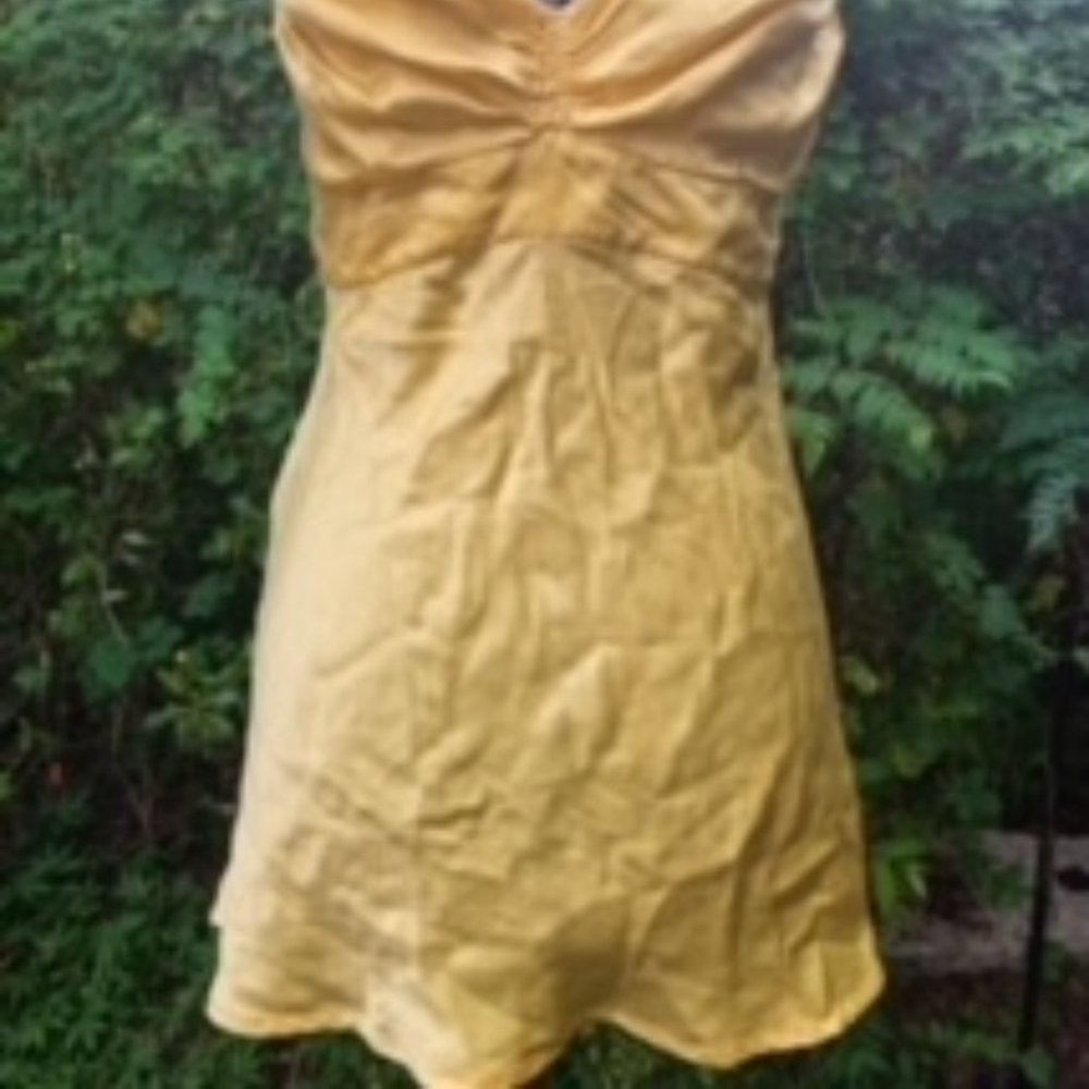 View Tank top - Picture 2 of 3